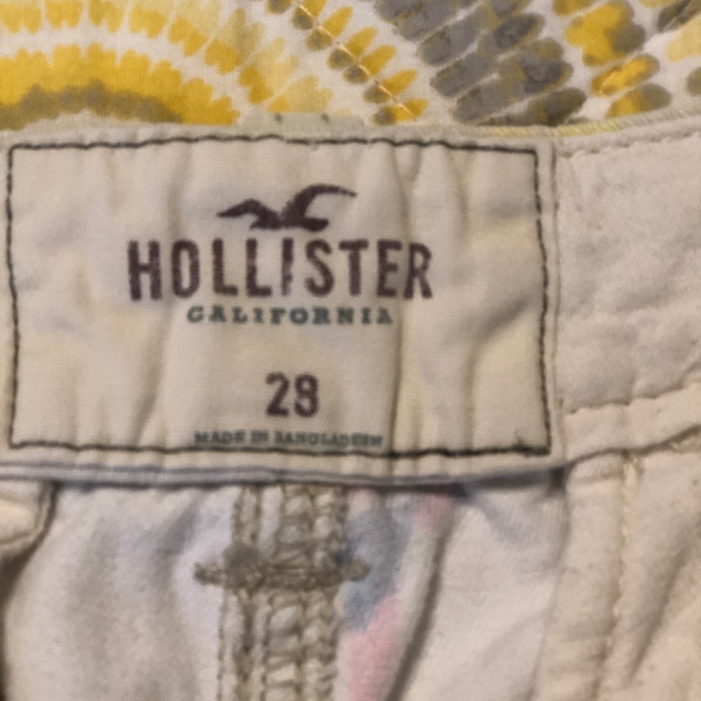 Hollister Beach Prep Shorts - Picture 3 of 3